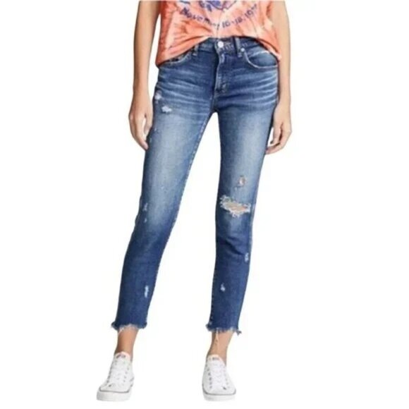 MOUSSY Vintage Howa Distressed Jeans in Blue Denim - Picture 2 of 6